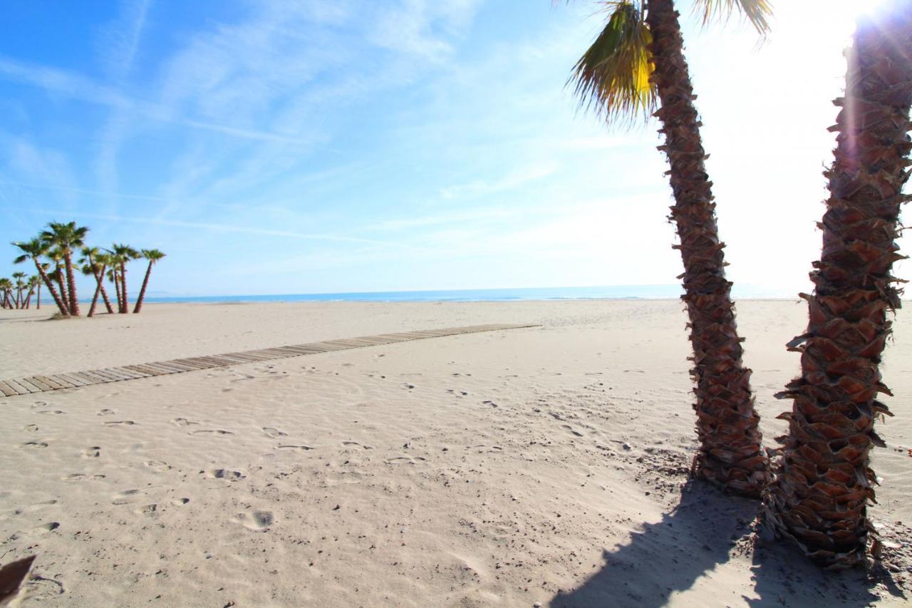 Appartamento Estudio para parejas con piscina en Canet playa Canet d'En Berenguer Esterno foto