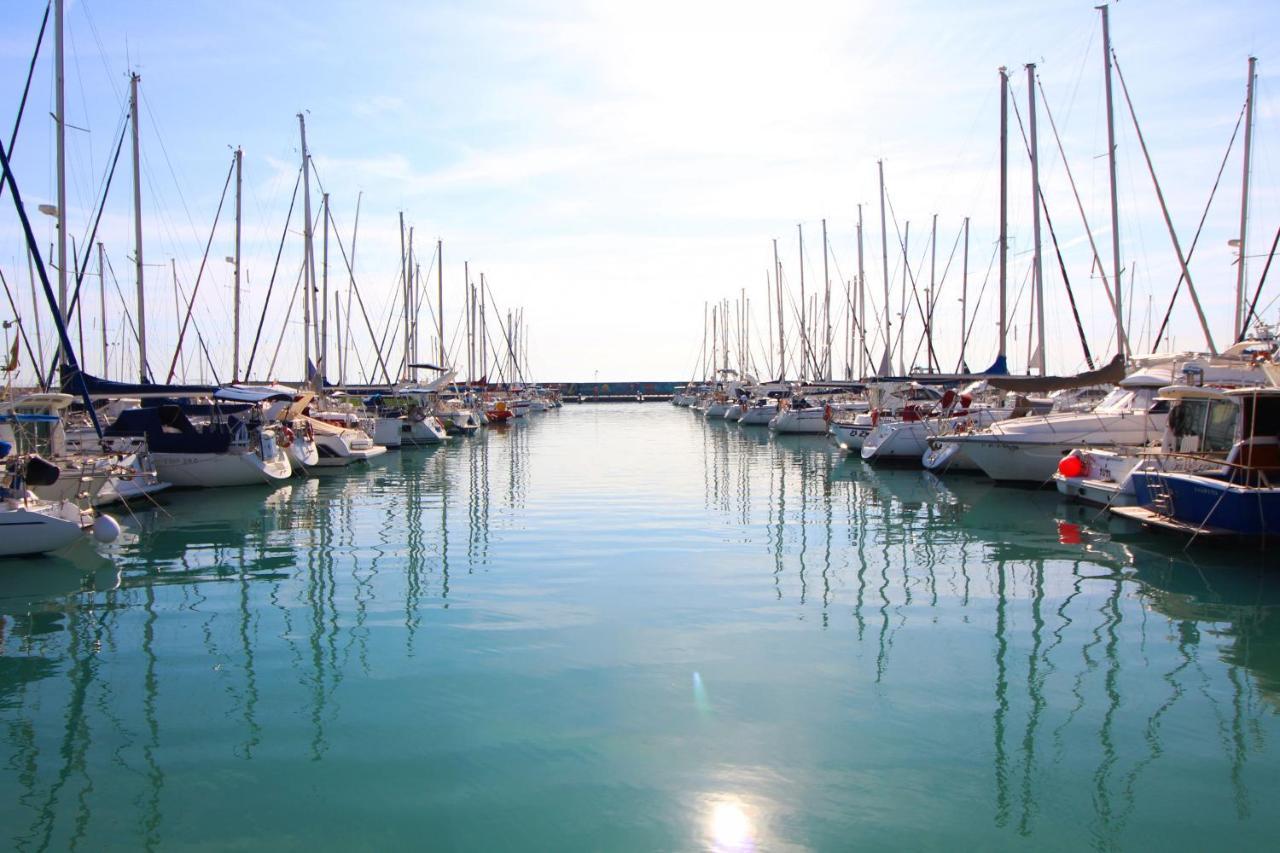 Appartamento Estudio para parejas con piscina en Canet playa Canet d'En Berenguer Esterno foto